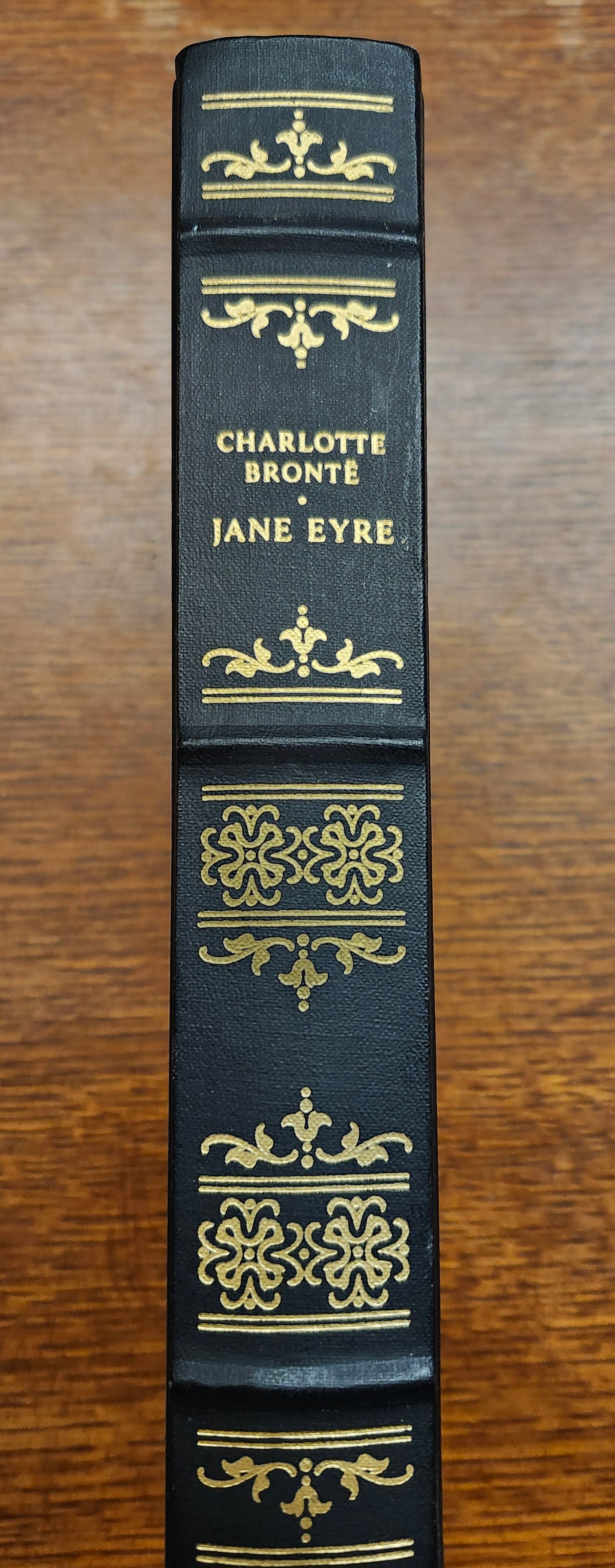 "Jane Eyre" by Charlotte Bronte (author), Skip Liepke (illustrator)