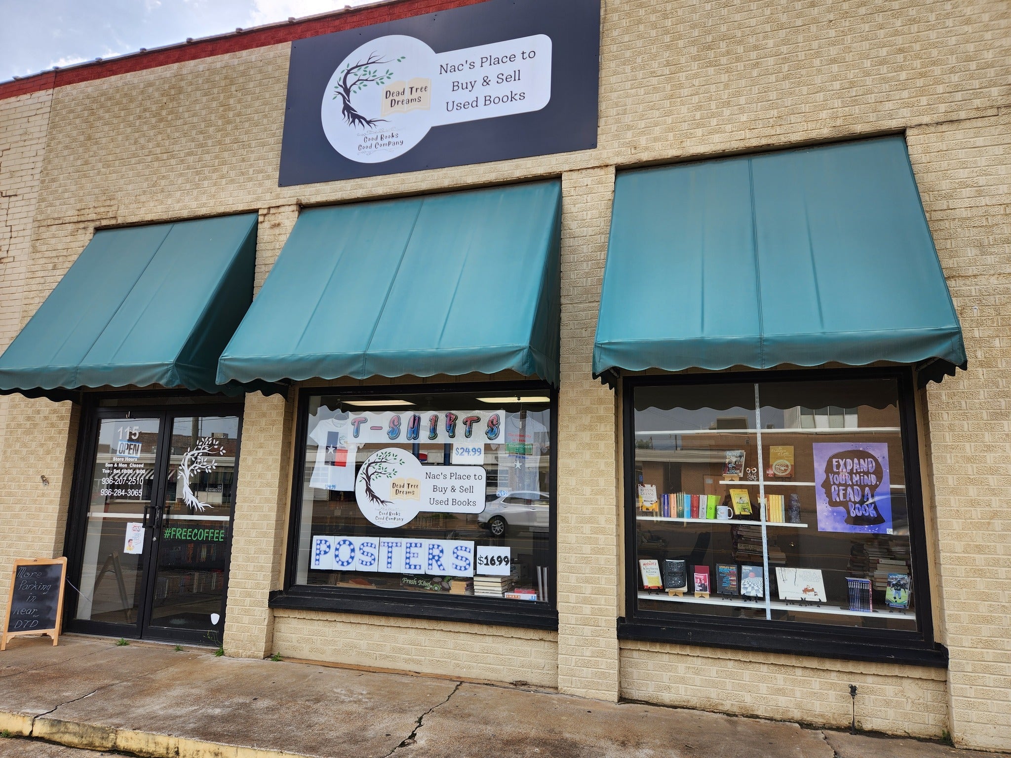 Dead Tree Dreams Storefront in Nacogdoches, Texas!