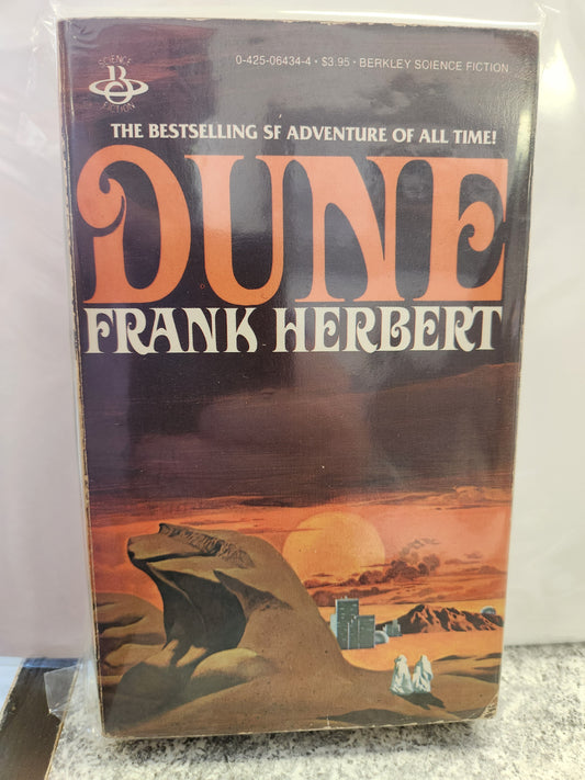 Dune, Frank Herbert MM Paperback, Original Cover - Dead Tree Dreams Bookstore