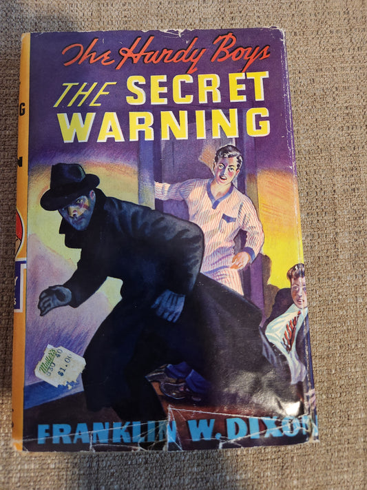 Franklin W Dixon / The Hardy Boys, The Secret Warning, pub 1938, 1960 A-34