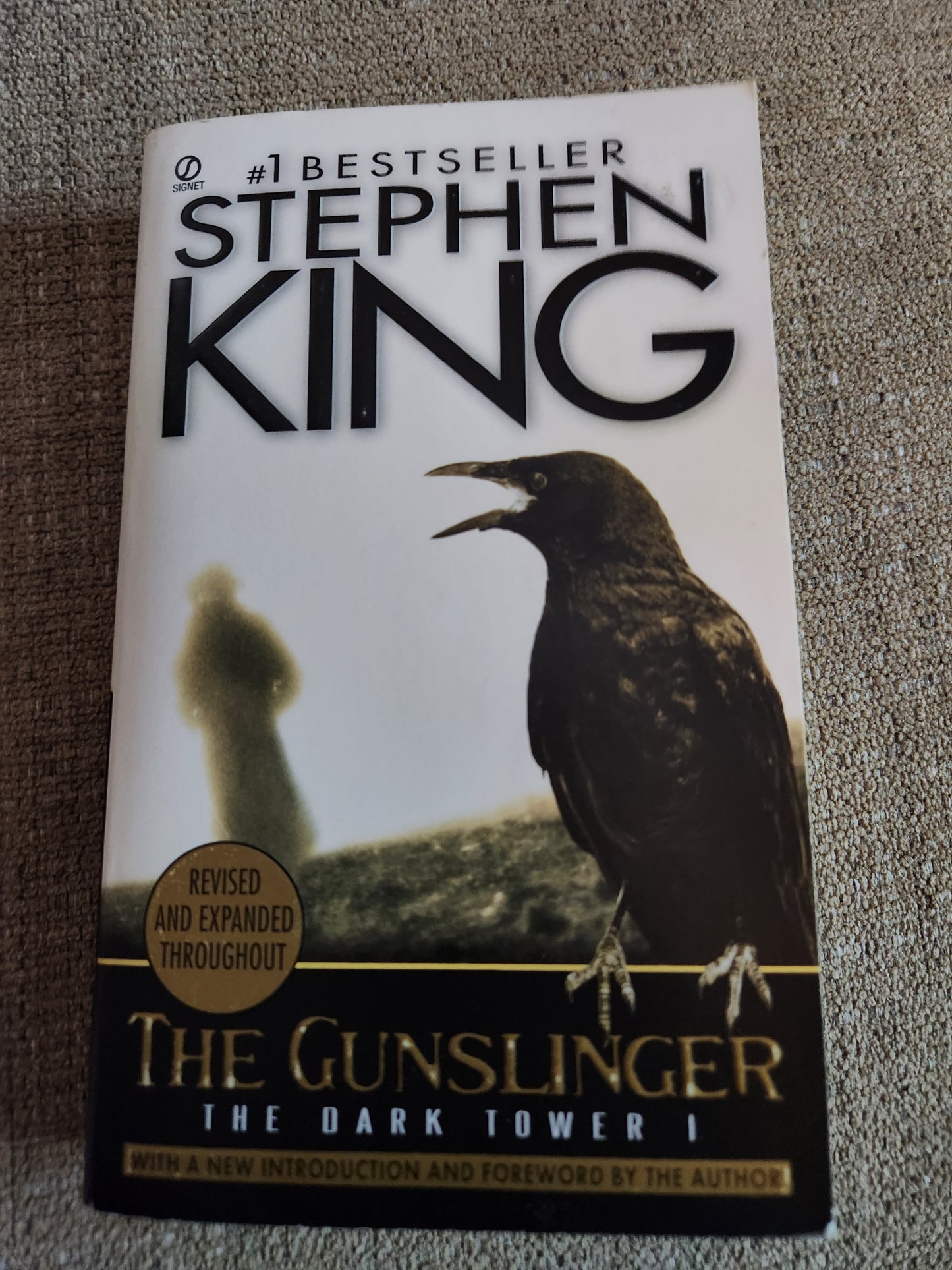 "Gunslinger", Dark Tower I by Stephen King - Dead Tree Dreams Bookstore