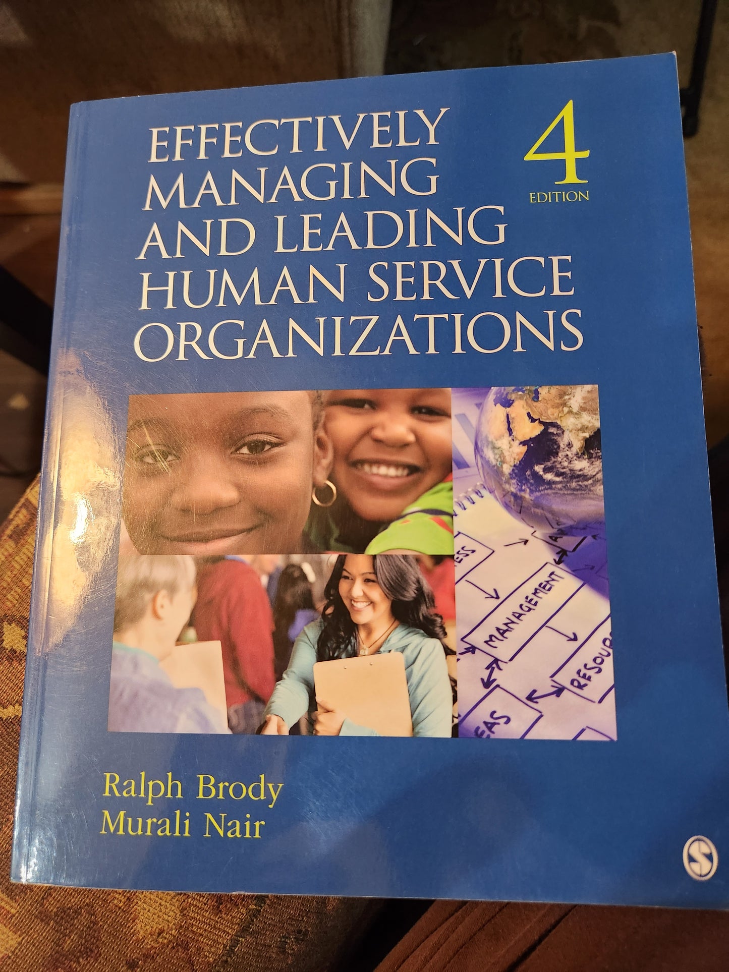 Effectively Managing and Leading Human Service Organizations (SAGE Sourcebooks
