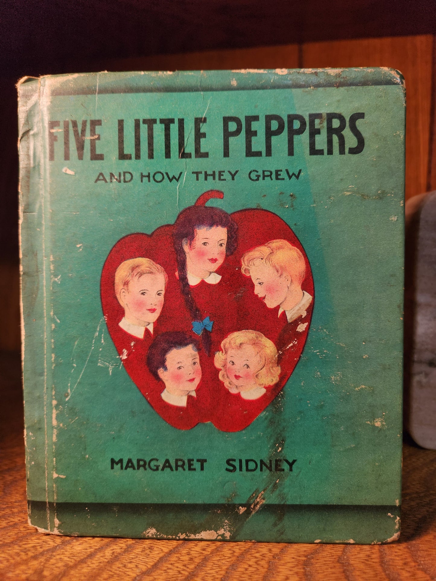 "The Five Little Peppers and How They Grew" by Margaret Sidney, 1938, adapted by Viola R. Lowe
