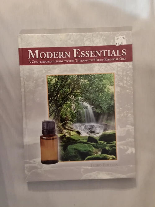 Modern Essentials *4th Edition* A Contemporary Guide to the Therapeutic Use of Essential Oils (The NEW 4th Edition) - Dead Tree Dreams Bookstore